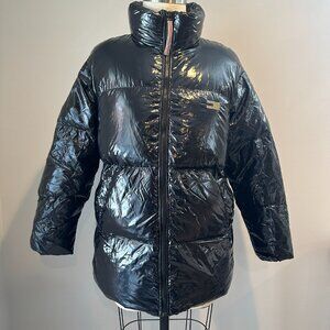 NWT Tommy Hilfiger Icons Puffer Coat with gold lining M/L